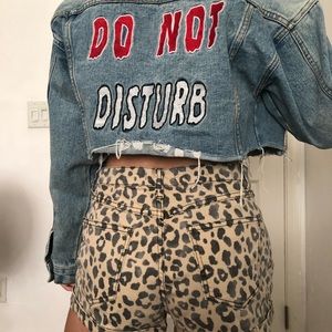 Cropped denim jacket